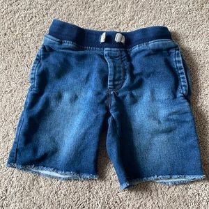 Gap boys denim shorts size 5 years